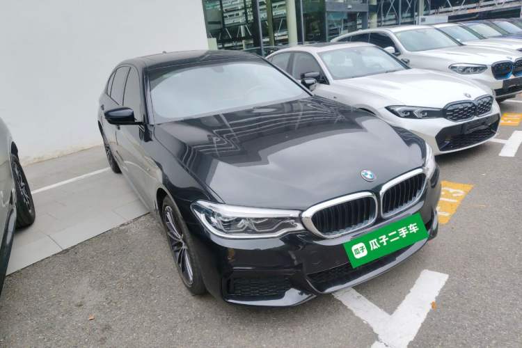Used BMW 5 Series 2019 Facelifted 530Li Leading Edition M Sport Package
