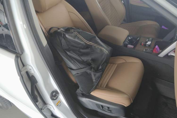 Used Land Rover Discovery Sport 2024 Performance Tech Edition