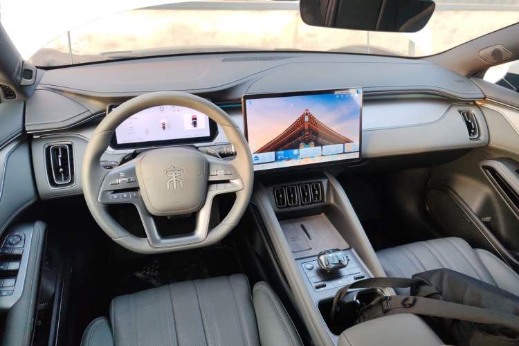 Used BYD Song L EV 2025 Intelligent Driving Version 662 km LiDAR Excellence Edition