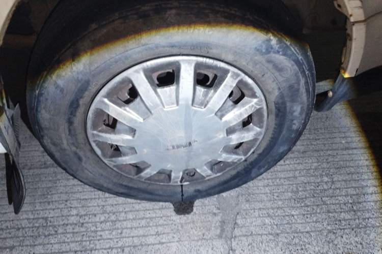 Used JMC Transit 2017 2.8T Commercial Version Short Wheelbase Mid-Roof 6/7/8-Seater JX493
