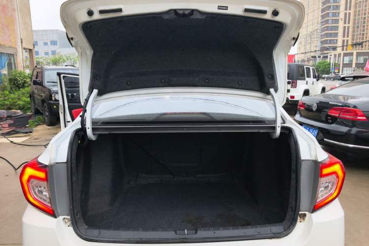 Used Honda Crider 2019 180 Turbo CVT Comfort Edition China V Trunk