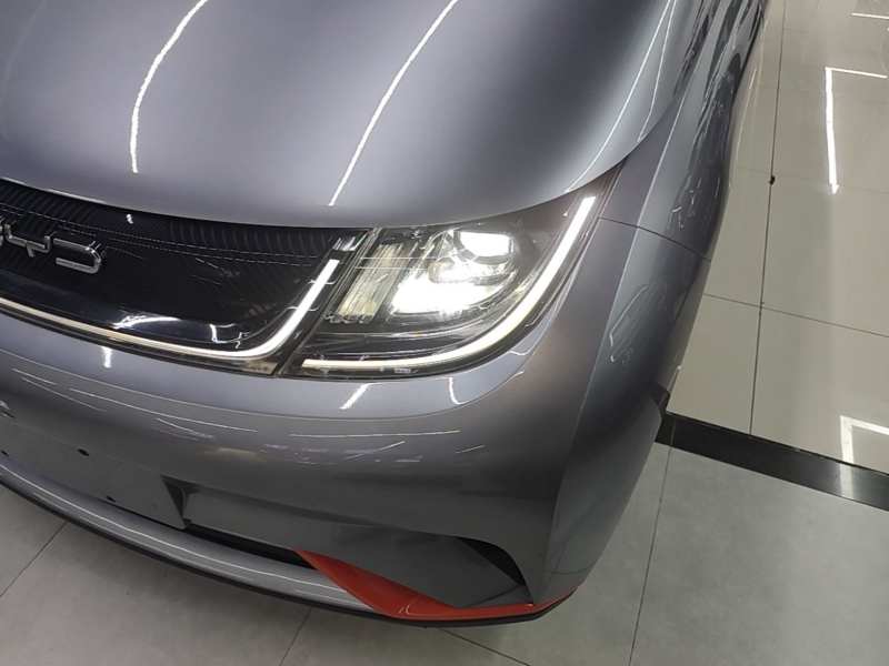 Used BYD Dolphin 2021 405 km Fashion Edition — 23