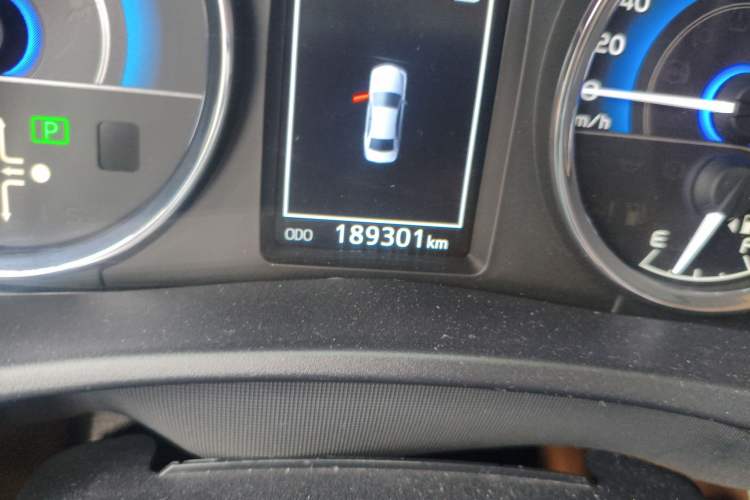 Used Toyota Corolla 2017 Revised Dual-Motor 1.8L E-CVT Pioneer Edition
