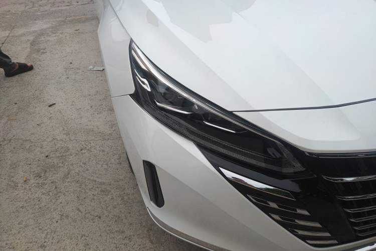 Used Nissan Teana 2022 2.0L XL-TLS Enjoyment Edition Right Front Headlight