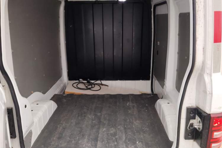 Used Chengshi 01 2021 Chuanfu Edition Single-Row Closed Cargo Van Two-Seater Single Battery
