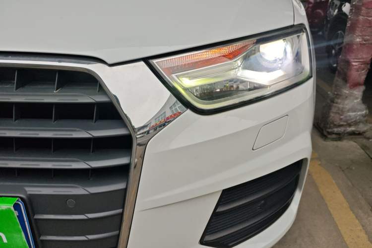 Used Audi Q3 2017 35 TFSI Fashion Model
