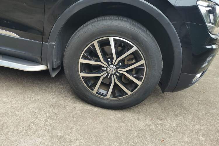 Used Volkswagen Tiguan L 2018 Facelift 330TSI Automatic Two-Wheel Drive Luxury Edition