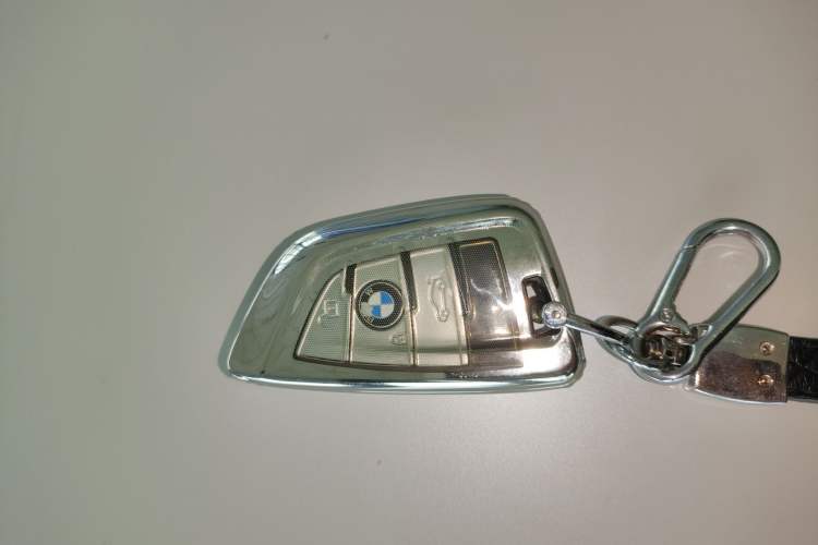 Used BMW X6 2017 xDrive28i
