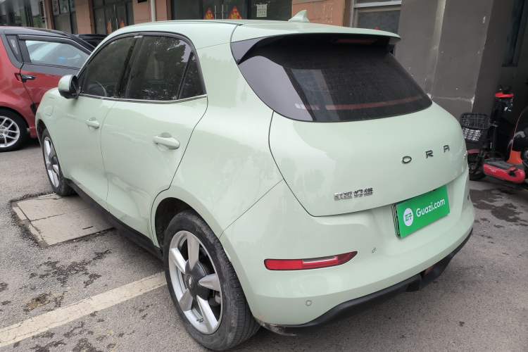 Used ORA Good Cat 2022 Morandi Edition 400km Standard Range Premium Version Lithium-Ion Battery
