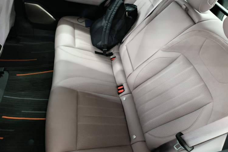 Used ONVO L60 2024 60 kWh Rear-Drive Version
