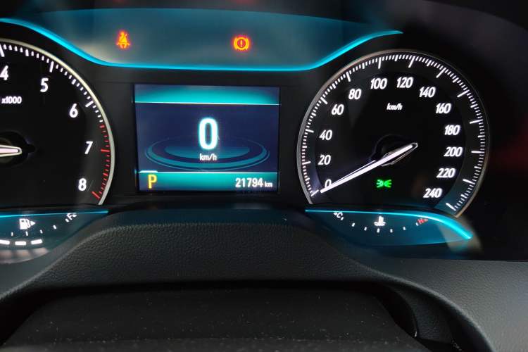 Used Buick GT 2021 Revised Version Flagship 1.5L Automatic Elite Edition Odometer Close Up