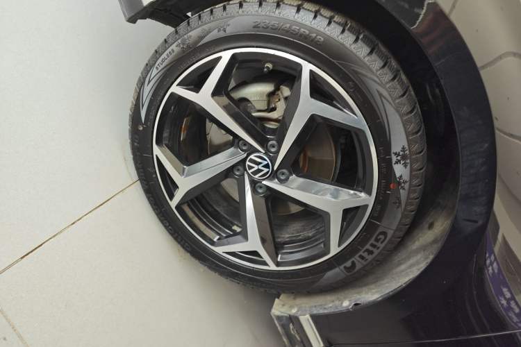 Used Volkswagen Magotan 2023 2 Million Units Limited Edition 330TSI DSG Leading Version