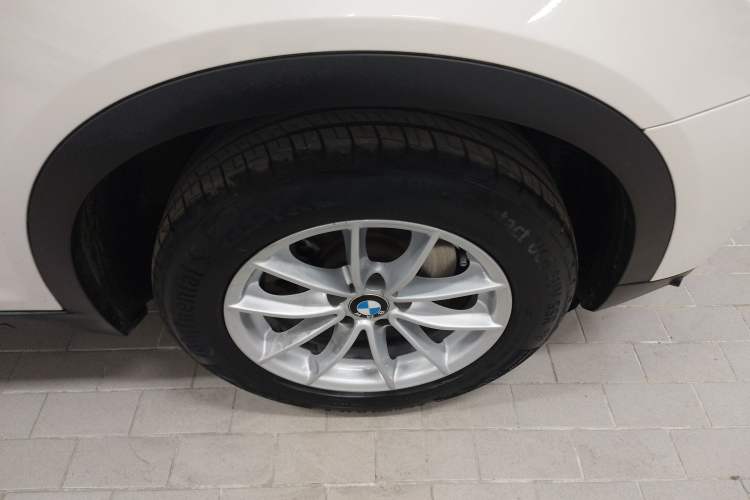 Used BMW X3 2016 sDrive20i Right Rear Wheel Hub