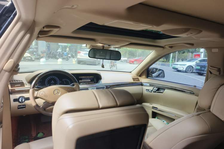 Used Mercedes-Benz S-Class 2010 S 300 L Prestige Edition