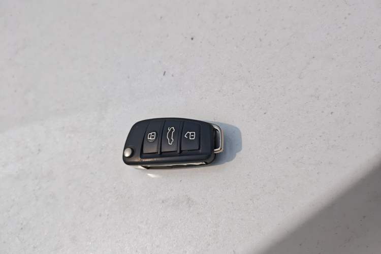 Used Cowin Xuanjie 2020 Revised Version 1.5L Manual - Yue Vehicle Key