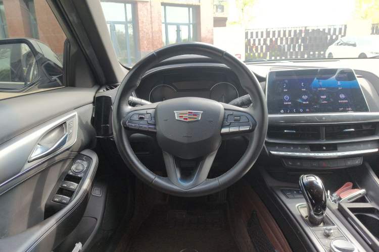 Used Cadillac CT5 2022 28T Luxury Version (Standard Edition) Steering Wheel