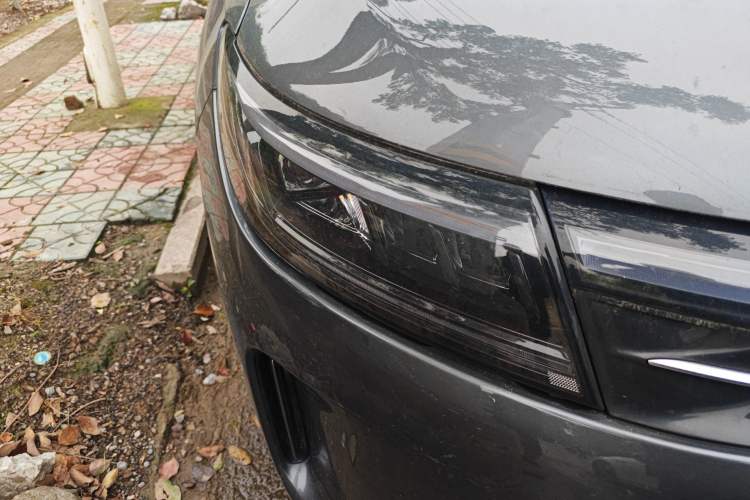 Used Hima AITO M7 2024 1.5T Intelligent Driving 4WD Max Edition 5 Seats Right Front Headlight