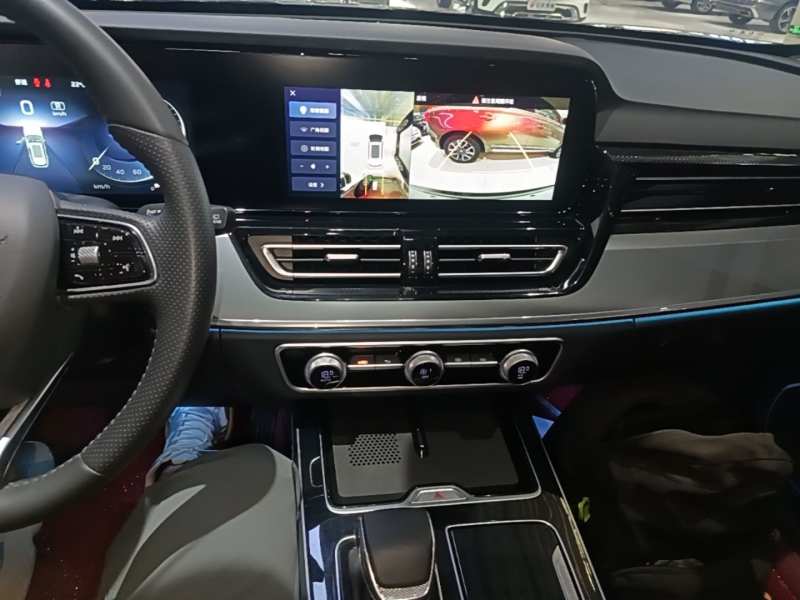Used Hongqi HS5 2023 2.0T Qixiang Pro Edition — 12