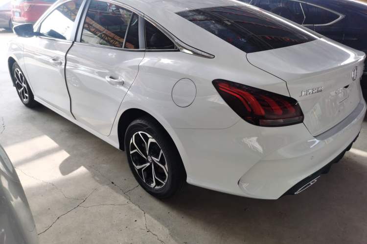 Used MG 5 2023 180 DVVT CVT Luxury Edition