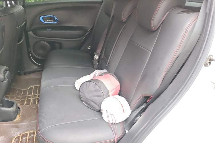 Used Honda XR-V 2017 1.8L EXi CVT Comfort Version
