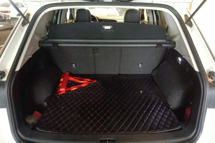 Used Volkswagen Tayron 2020 330TSI Two-Wheel Drive Luxury Smart Connectivity Version
