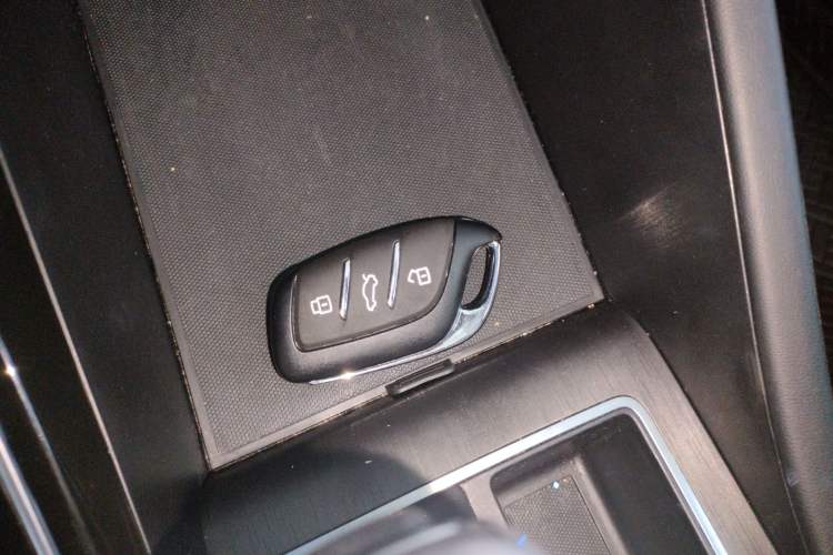 Used Roewe i5 2023 1.5L CVT Luxury Edition