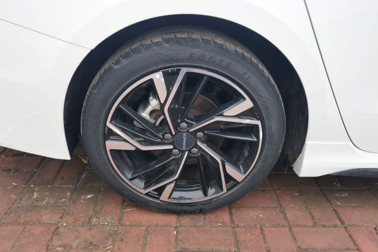 Used Lynk & Co 03 2023 2.0TD DCT JingPro
