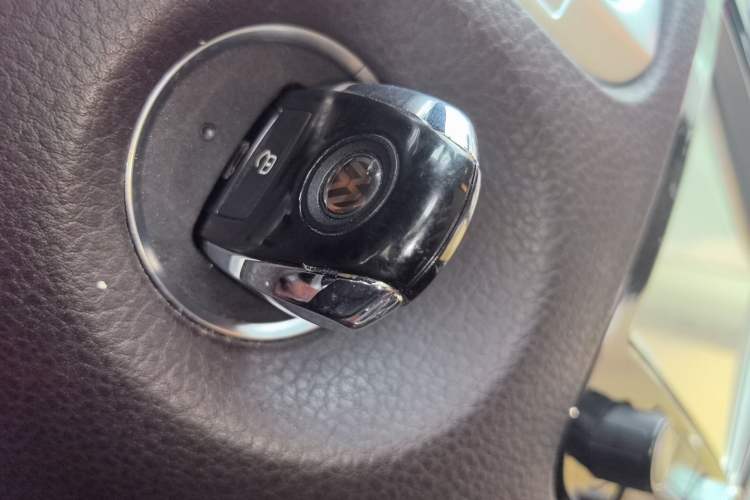 Used Volkswagen Touareg 2014 3.0 TSI New Edition Vehicle Key