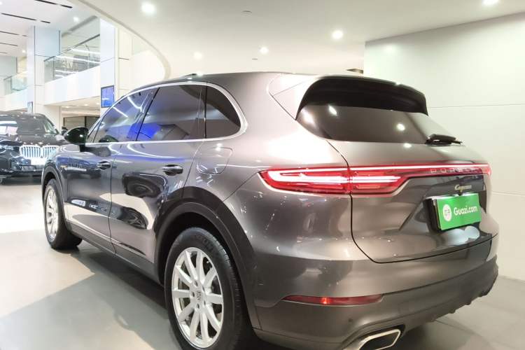 Used Porsche Cayenne E-Hybrid 2021 Cayenne E-Hybrid 2.0T