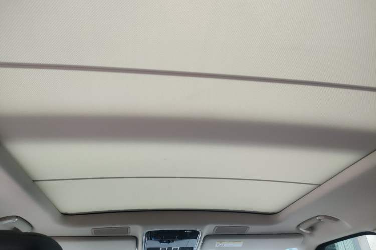 Used Land Rover Range 2021 3.0 L6 Century Extended Classic Edition Headliner