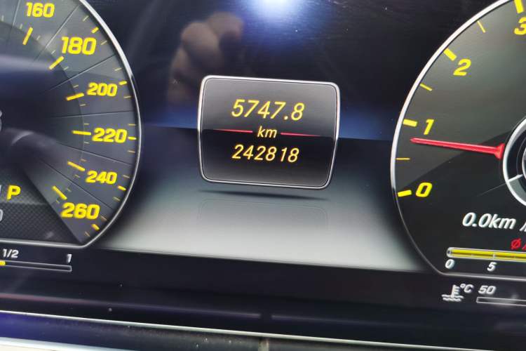 Used Mercedes-Benz E-Class 2017 E 300 L Luxury Model