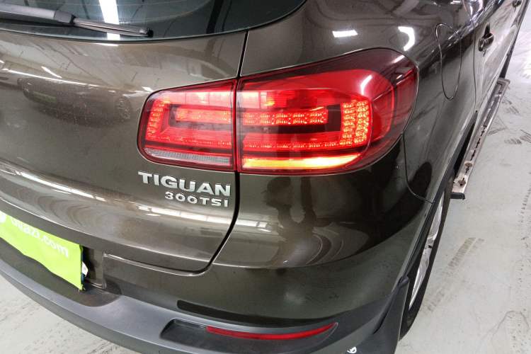 Used Volkswagen Tiguan L 2016 300TSI Automatic Two-Wheel Drive Trend Edition