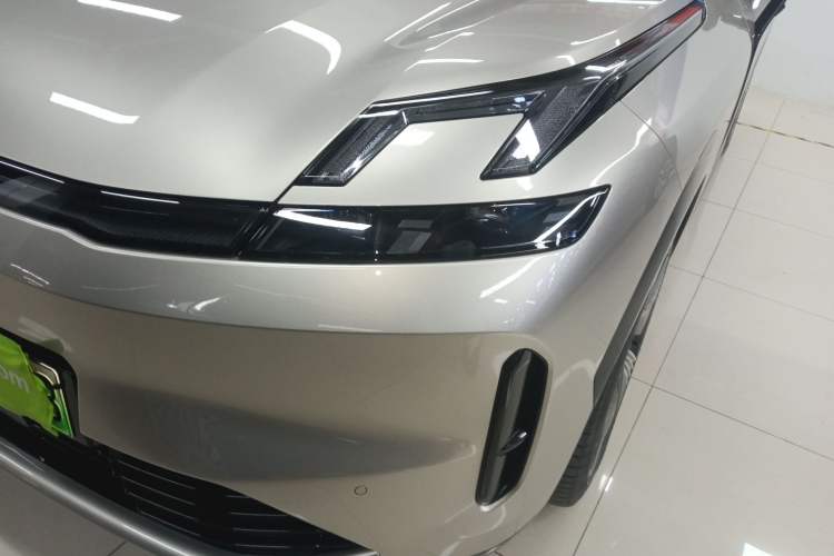 Used Lynk & Co 08 EM-P 2023 220km All-Wheel-Drive Performance Halo