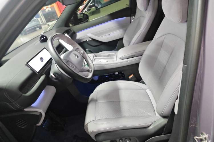 Used Nio EC6 2023 75 kWh