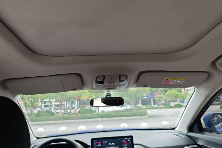 Used SOL X8 2021 300T Manual Panoramic Luxury Edition 6 Seats