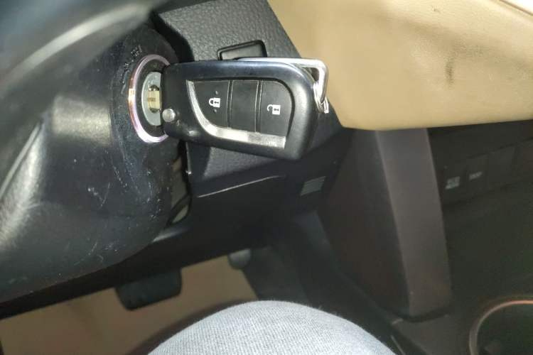 Used Toyota RAV4 2016 2.0L CVT Two-Wheel Drive Urban Edition China V Standard