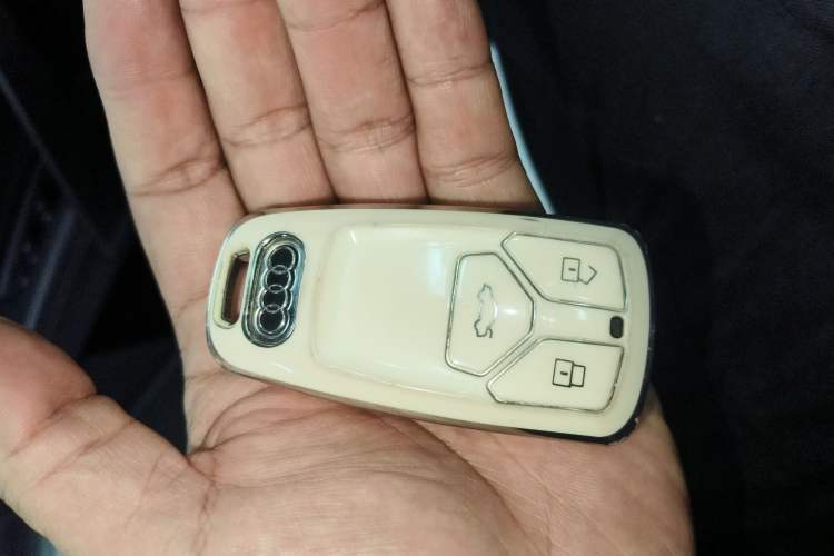 Used Audi Q5L 2022 45T Luxury Dynamic Model
