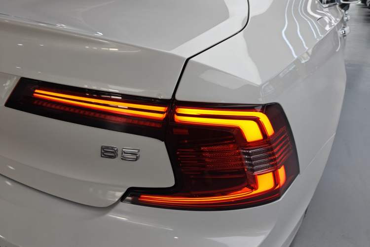 Used Volvo S90 2021 B5 Zhiyuan Luxury Edition