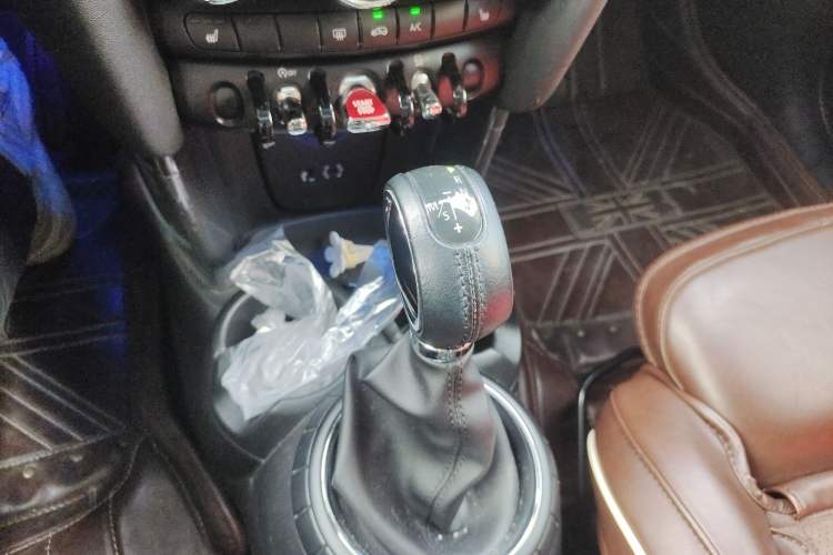 Used MINI MINI 2016 1.5T COOPER Five-Door Edition