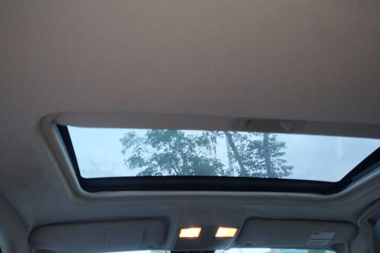 Used Bestune X80 2016 2.0L automatic Comfort trim level