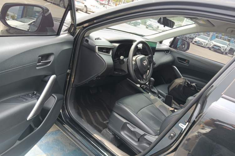 Used Toyota Corolla Cross 2023 2.0L Pioneer Edition Driver Seat