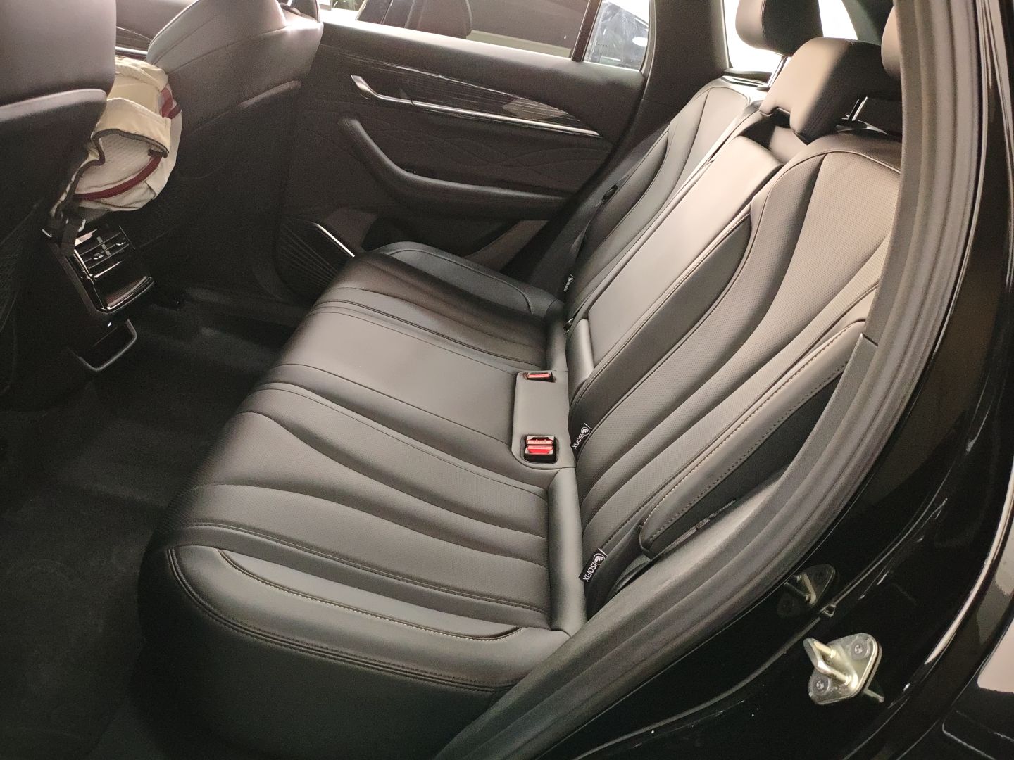 Geely Auto Monjaro L 2024 2.0TD DCT EVO Two-Wheel Drive Long-Range Version — снимка 20
