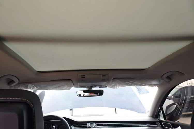 Used Volkswagen Magotan 2020 330TSI DSG Leading Model
