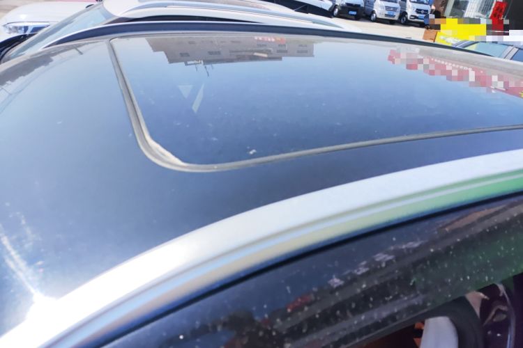 Used Zotye T500 2018 1.5T Automatic Smart Connected Prestige Model Roof