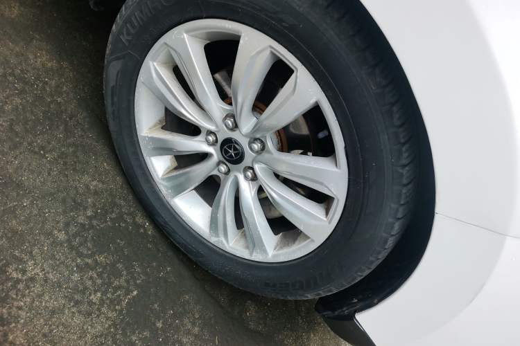 Used JAC Group Refine S5 2014 2.0T Automatic Luxury Edition