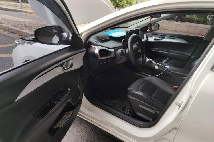 Used Geometry A 2021 Pro Enjoy High-Dimensional Range Edition 430 km A430 Square Version