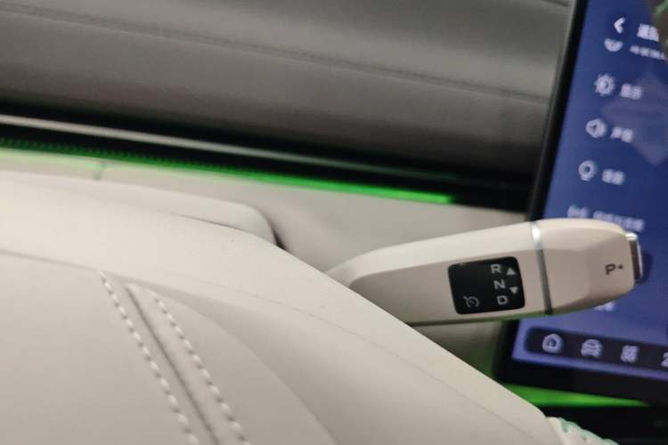 Used Deepal L07 2024 300Max Qiankun Intelligent Driving ADS SE Range-Extended Version