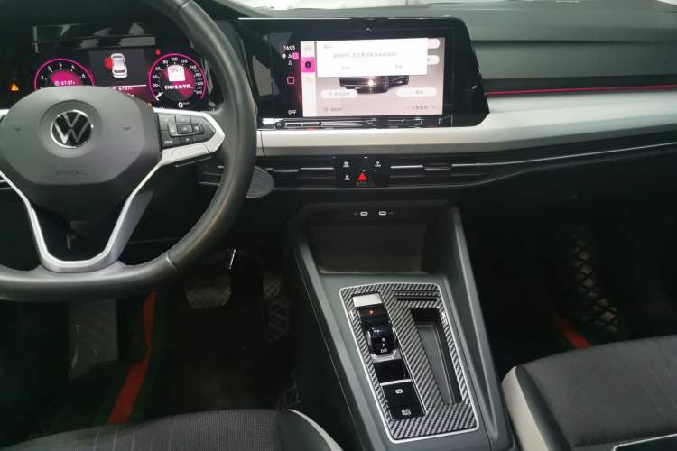 Used Volkswagen Golf 2024 280TSI DSG Pro 50th Anniversary Edition Audio And AC Panel