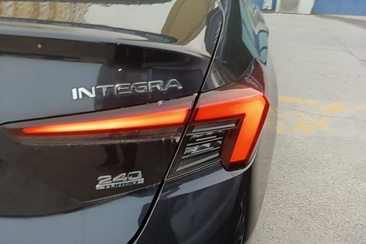 Used Honda Integra 2023 240TURBO CVT Leading Edition
