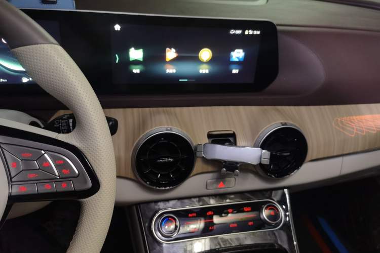 Used FORTHING Yacht 2022 1.5T DCT Chasing-the-Waves Edition
